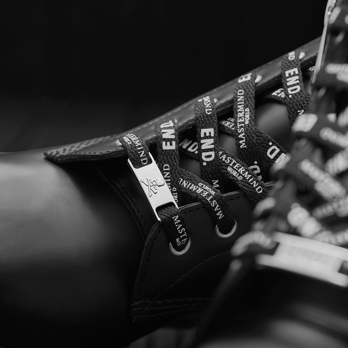 END. x MASTERMIND World x Dr. Martens '101 MASTERMIND' (Black
