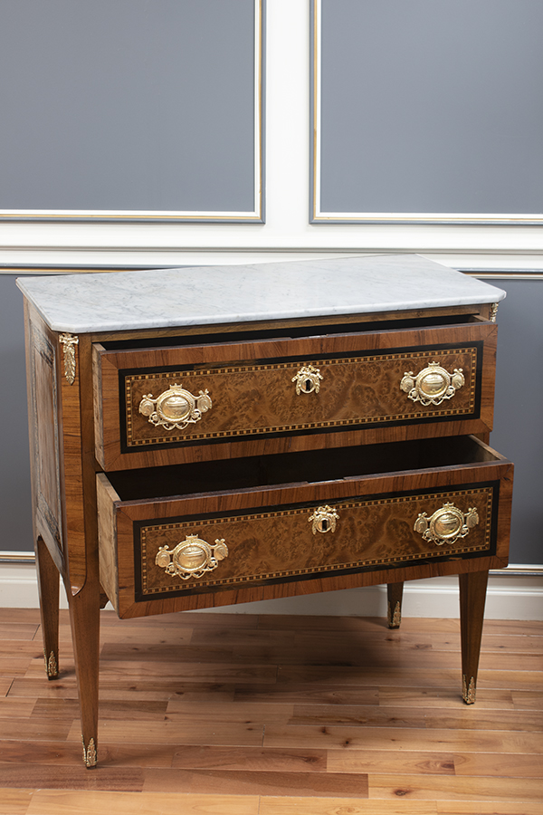 ルイ16世様式アンティークチェスト | Laurent