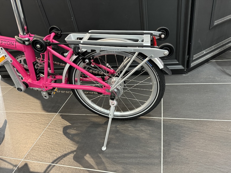 BROMPTON純正リアキャリア - LIFE with BICYCLE Daikanyama