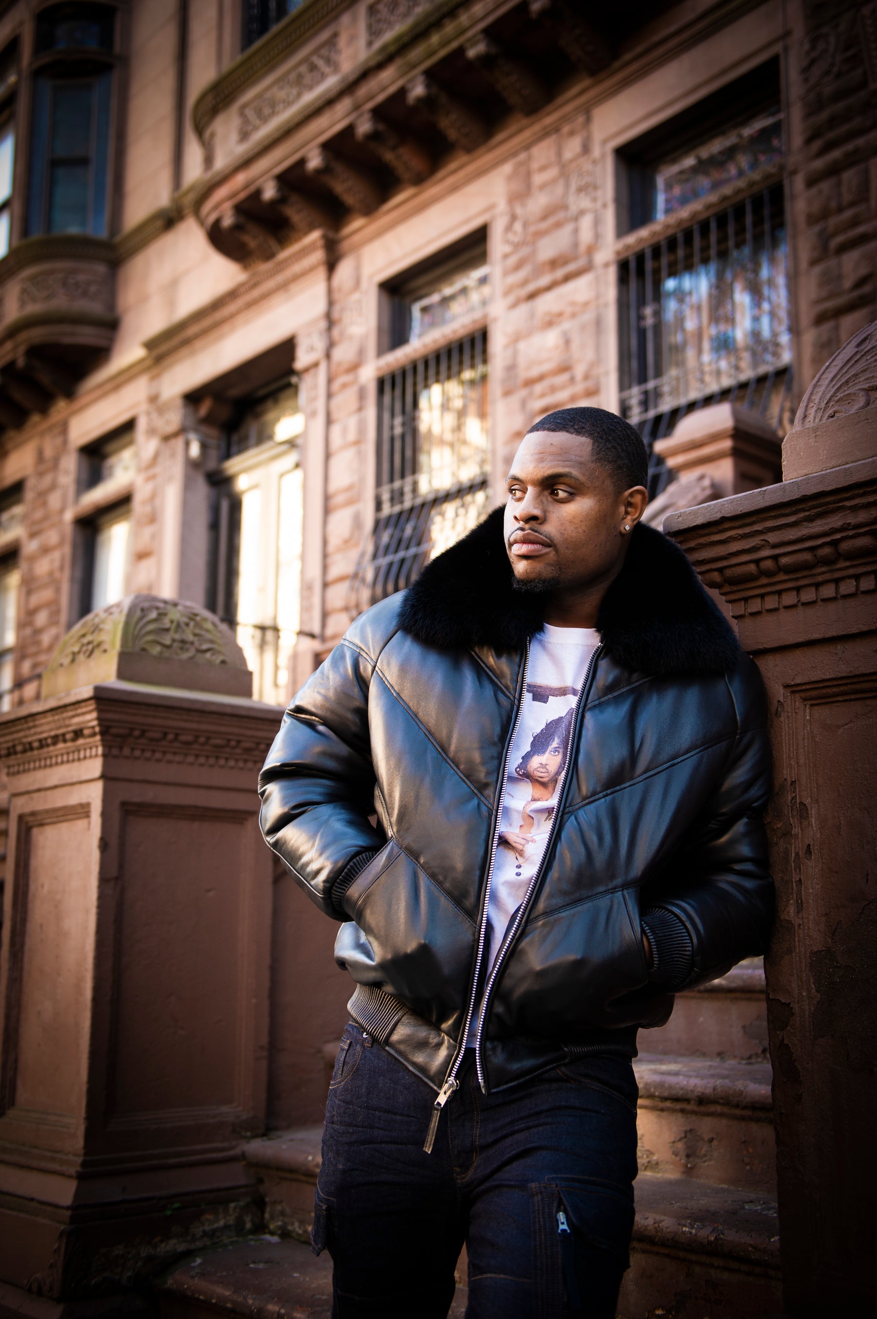 Men's V-Bomber Black Premium Fox Collar [Black] – LeatherKloset