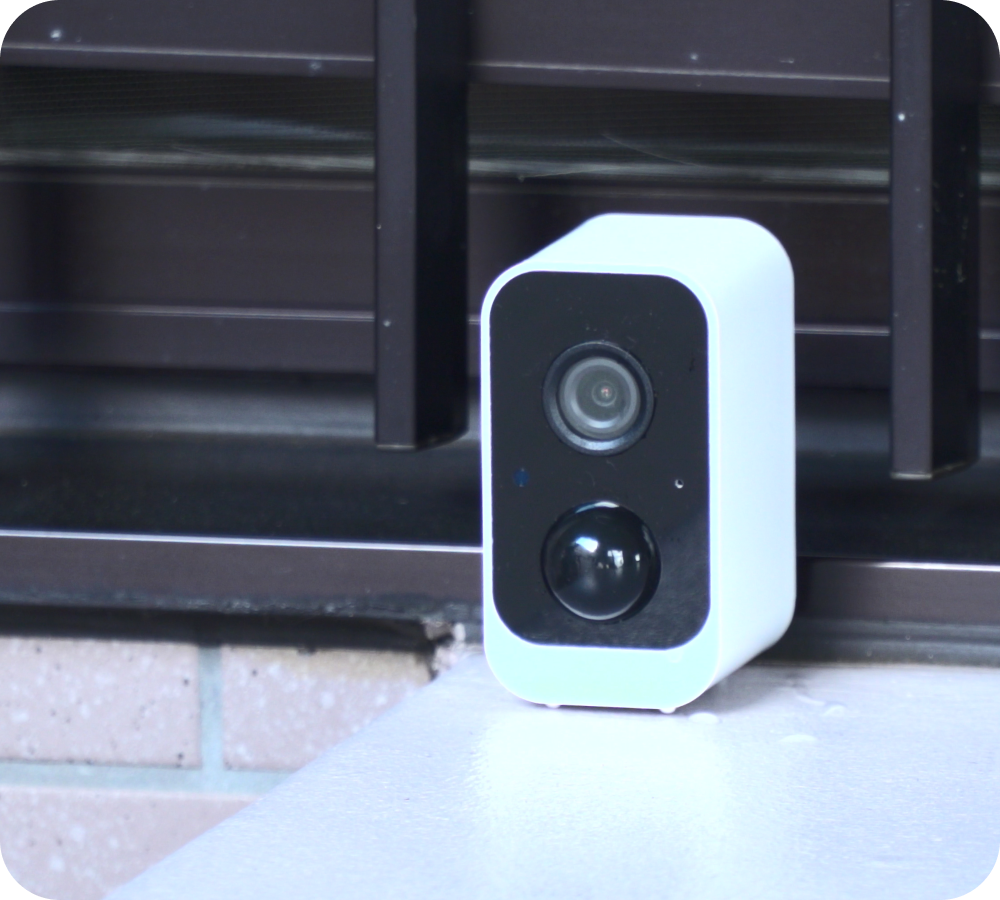 屋外カメラ | スマートセルフセキュリティ・leafee (リーフィー)