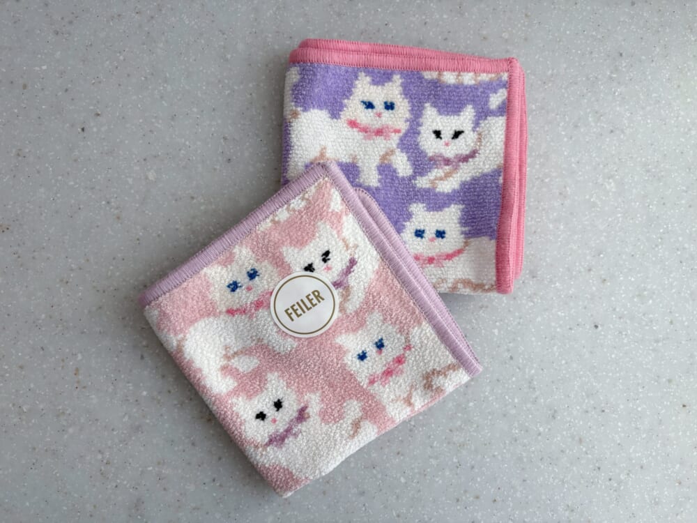 ラブラリーフェイラーの2月の新作「モフモフネコチャン」を色違いで