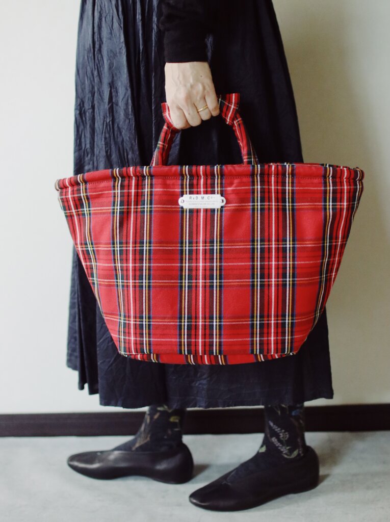 R&D.M.Co- ／オールドマンズテーラー マルシェバッグと今日なに着てる