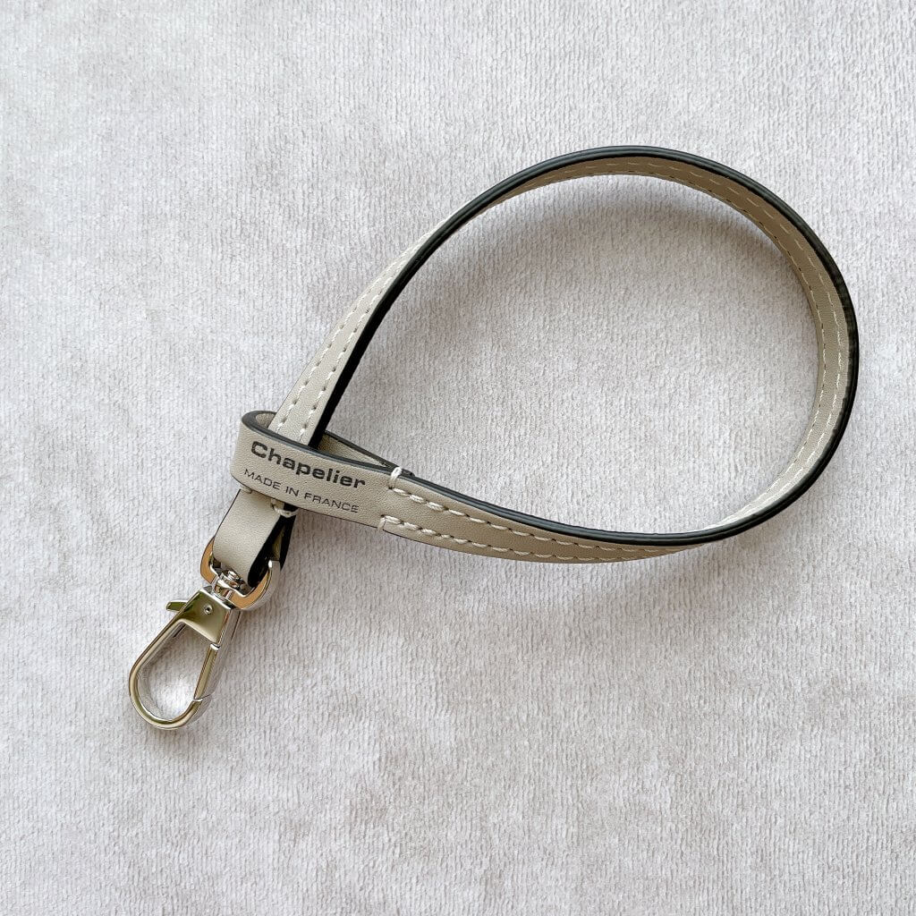 Hervé Chapelier】レザーストラップでおしゃれ度UP。 | LEE