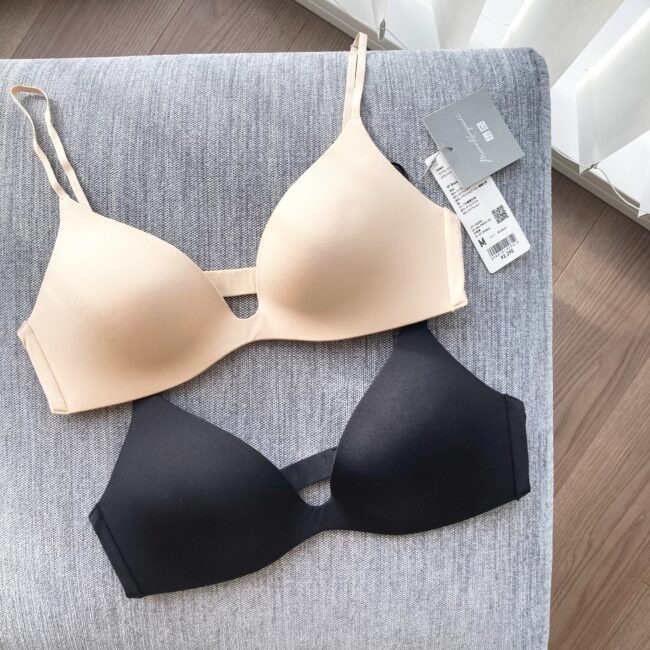 ユニクロ×マメ クロゴウチでリピ買い！】「ワイヤレスブラ（プランジ