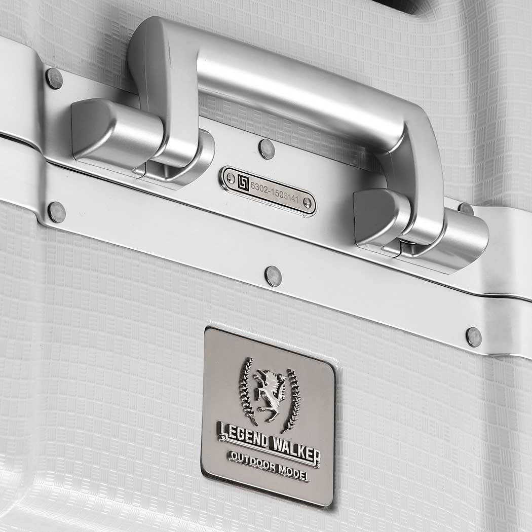 長期旅行に最適 大型スーツケース レジェンドウォーカー 6303-62