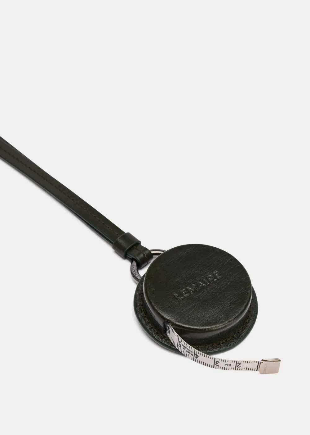 Peat Green Molded Tape Necklace | LEISURE CENTER