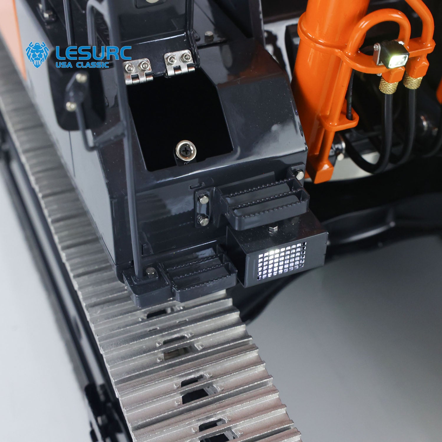 New Released! LESU 1/14 Aoue ZX490 Metal Hydraulic RC Excavator