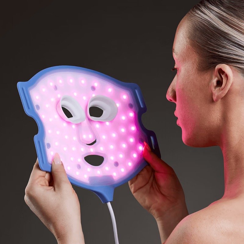 CurrentBody Skin Anti-Acne LED Face Mask and Pen | LES FAÇONS