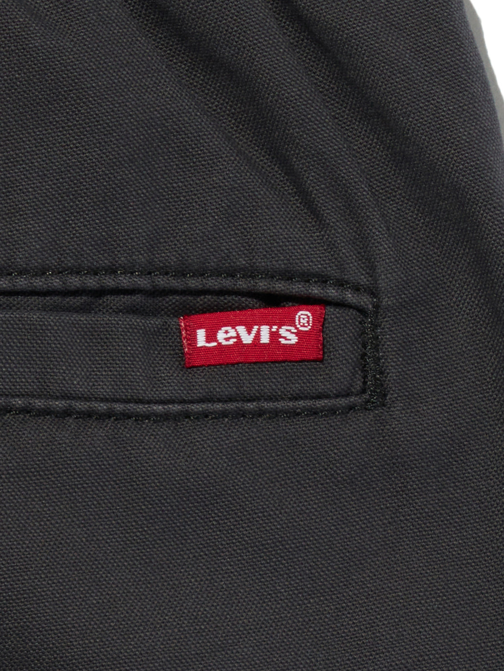 XX CHINO ルーズ ストレート ブラック – リーバイス®公式オンラインストア