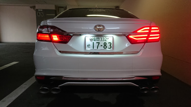 カムリの50カムリ後期・社外テールランプ・純正最強説・出来る範囲は