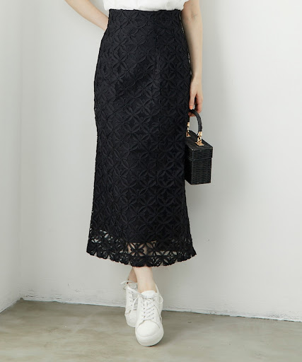 黒 シアースカート ドルチェアンドガッバーナ 36 膝丈 フラワーレース