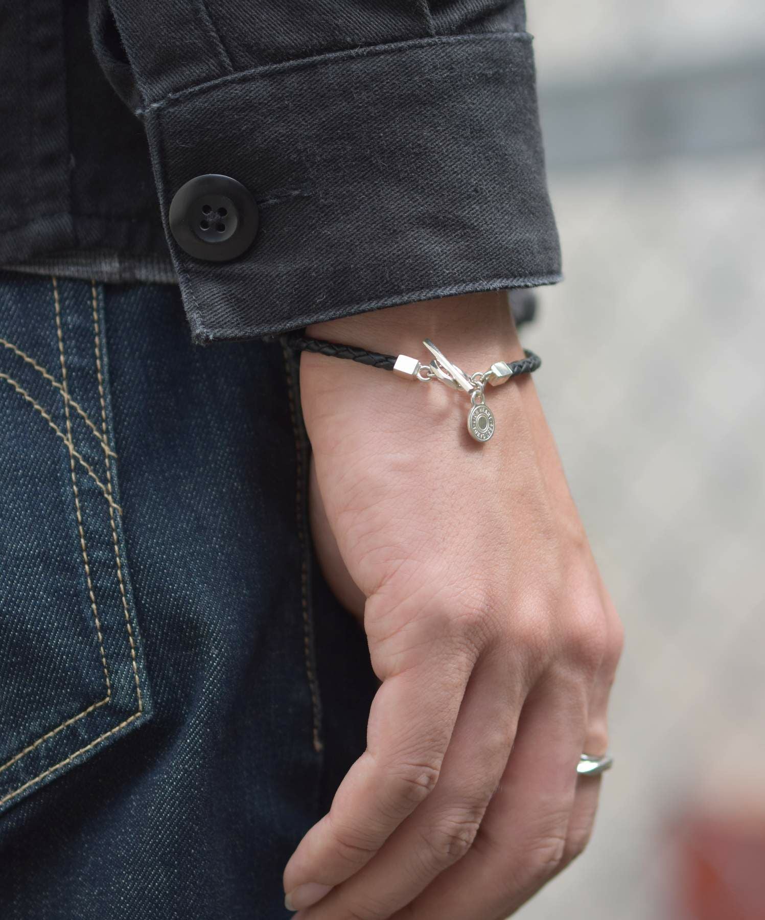 for Gift”レザーブレスレット（リファインド）/シルバー925 | LION