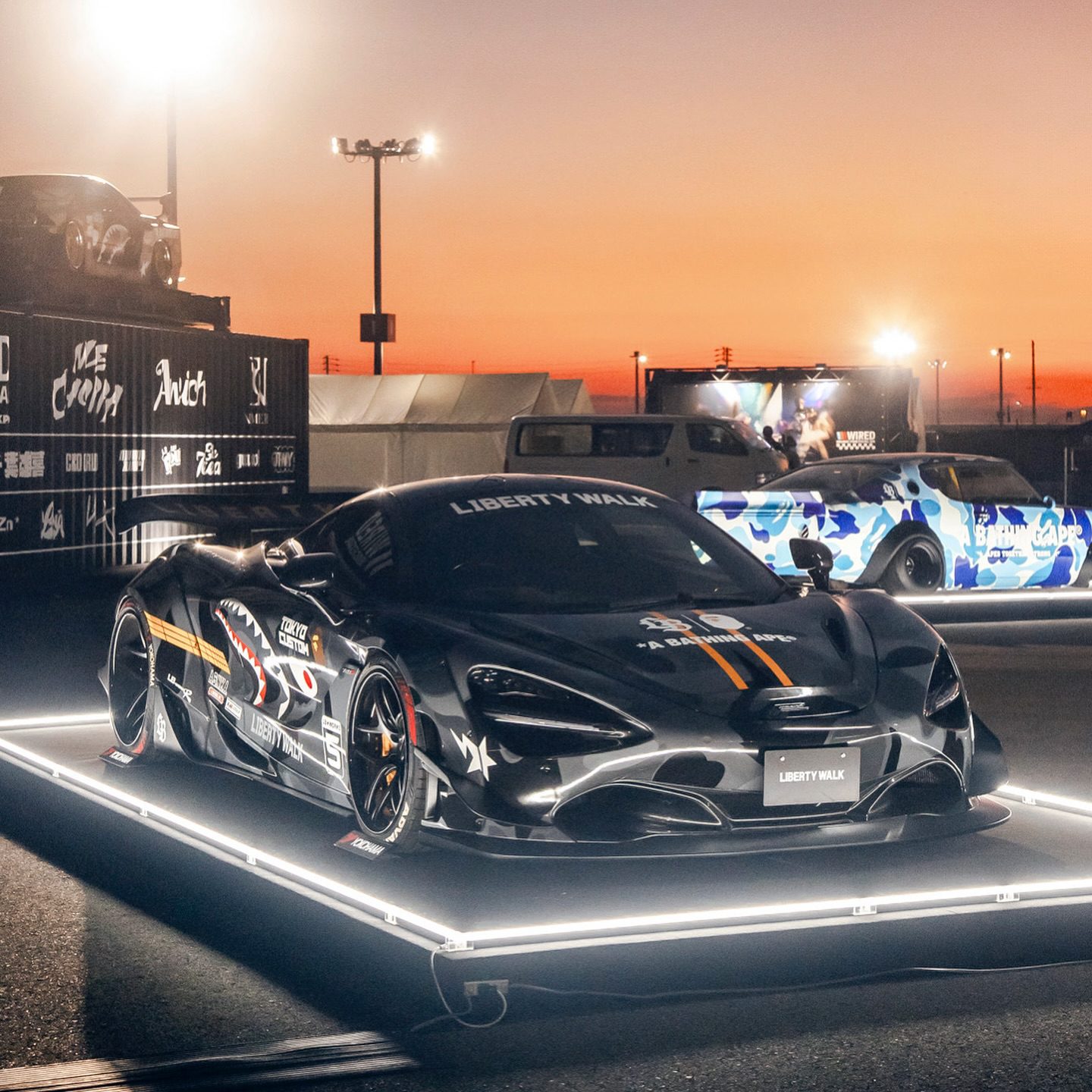 ミニカー Bape Liberty Walk MCLARREN 720S MINI GT × BAPE × LBWK