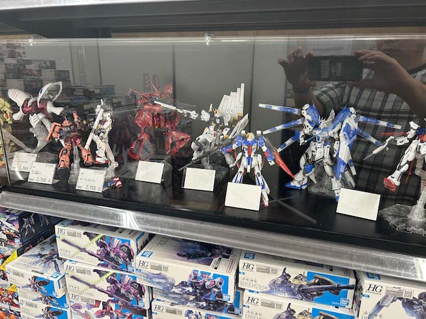 プラモLABO〉 静岡・TSUTAYA三島店にできた プラモデルを楽しく