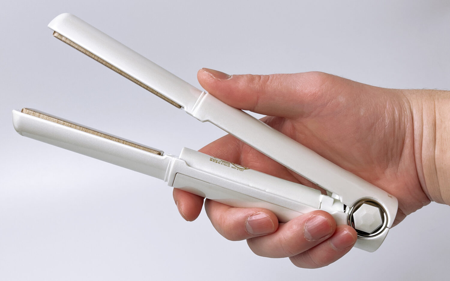 生産終了はなぜ？】絹女リップアイロンは悪い？美容師が口コミ評価