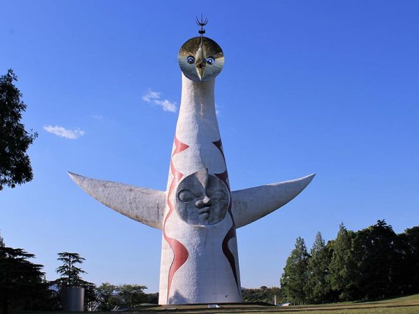 万博記念公園にある岡本 太郎「太陽の塔」。2018年内部公開された