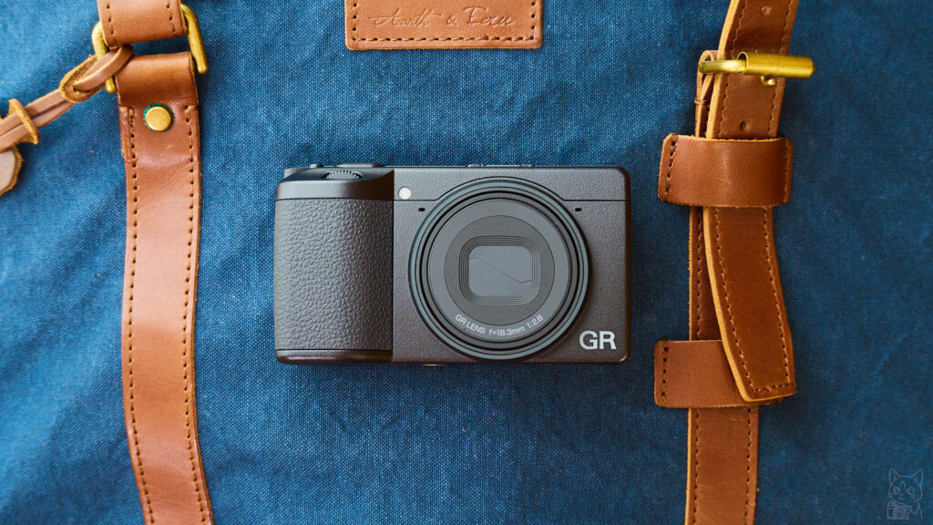 RICOH GR IV レビュー・作例｜薄い・軽い・高画質。コンデジの魅力を