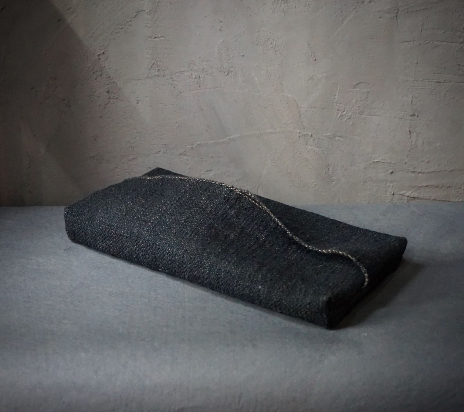 つちや織物所 】 土布・ティッシュケース（濃紺） « gullam.life&arts