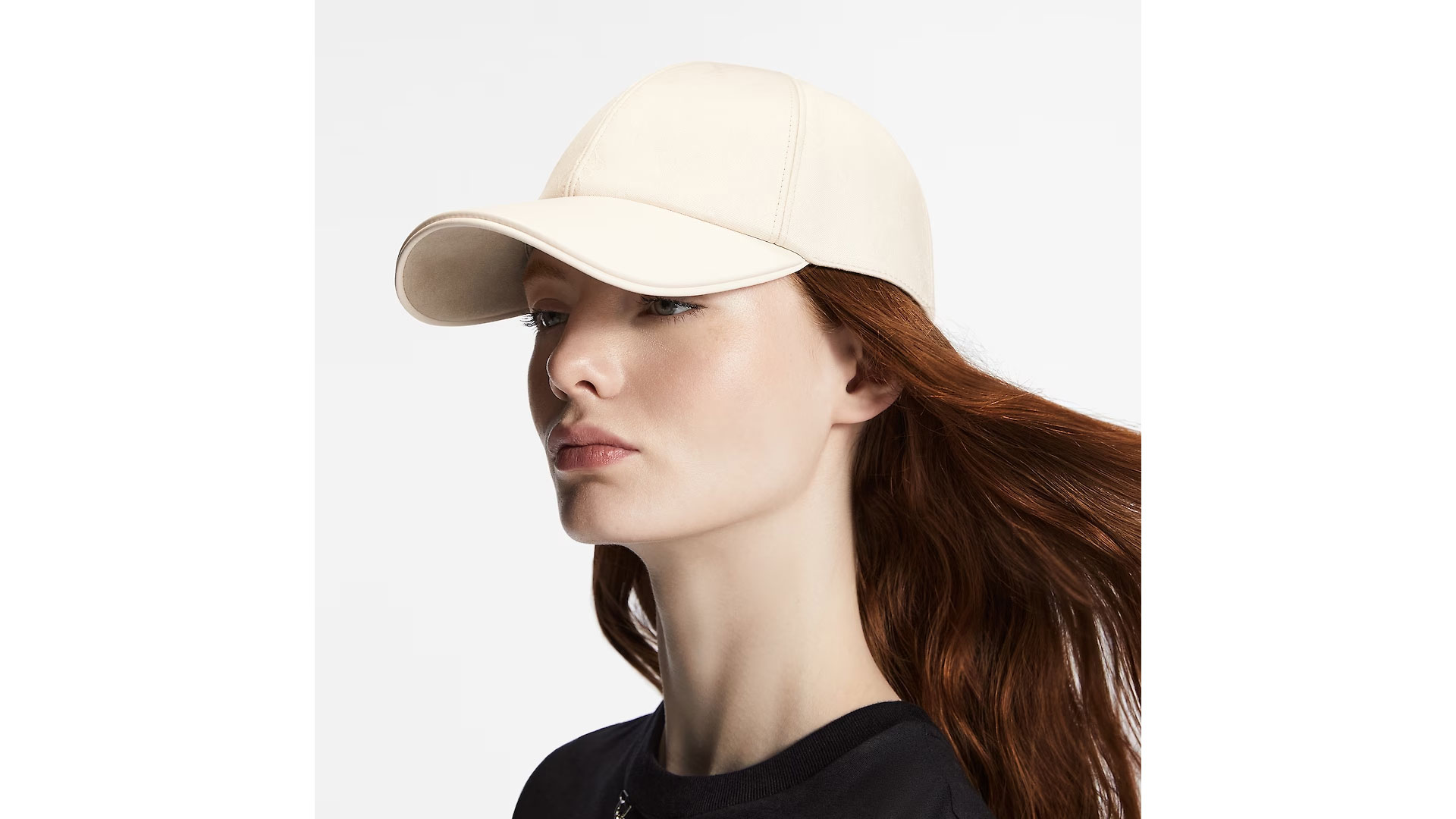 ルイヴィトンの新作レディースハット＆キャップをご紹介！買取価格も公開中