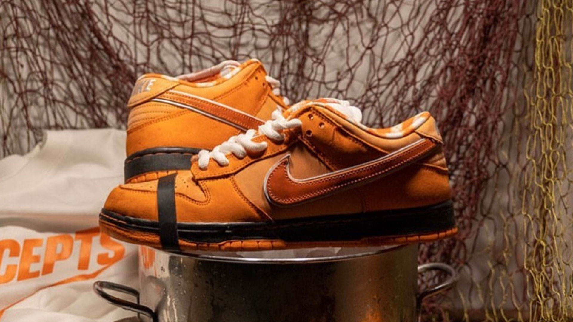 コンセプツ×ナイキの新作コラボスニーカーをご紹介！買取価格も公開中