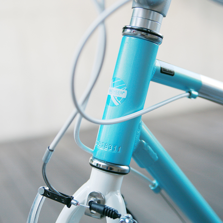 700Cアルミクロスバイク 7段変速 Freische BR-70UN-B BR-70 | WACHSEN