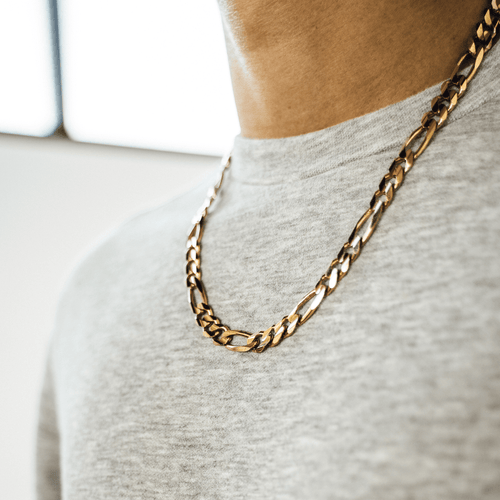 Solid Gold Figaro Link Chain Necklace | 10K, 14K, 18K | Liry's