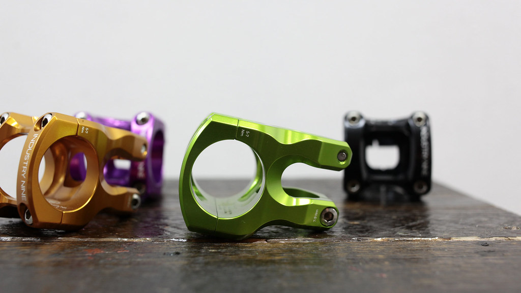 Industry Nine / A318 Stem / 31.8 / 30mm / インダストリーナイン