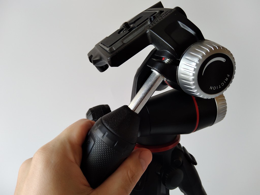 Manfrotto XPRO3ウェイ雲台 MHXPRO-3Wのレビュー | KuroBox