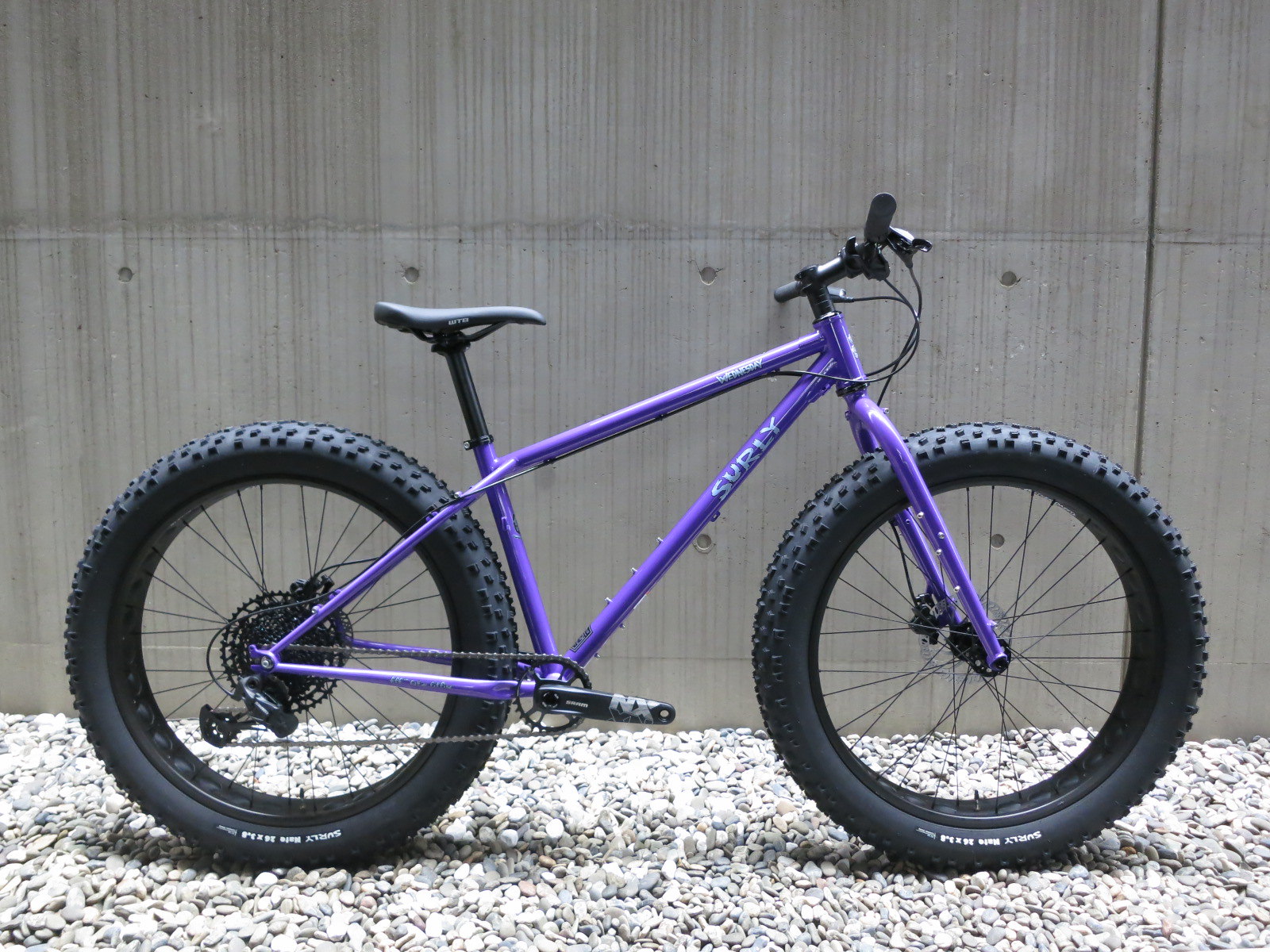 新入荷！SURLYのファットバイク 