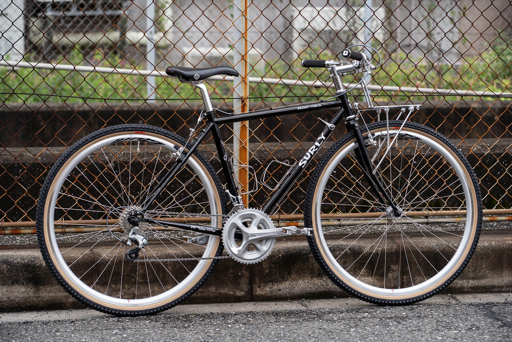 SURLY* cross-check / BUILT BY BLUE LUG - CUSTOMER'S BIKE CATALOG
