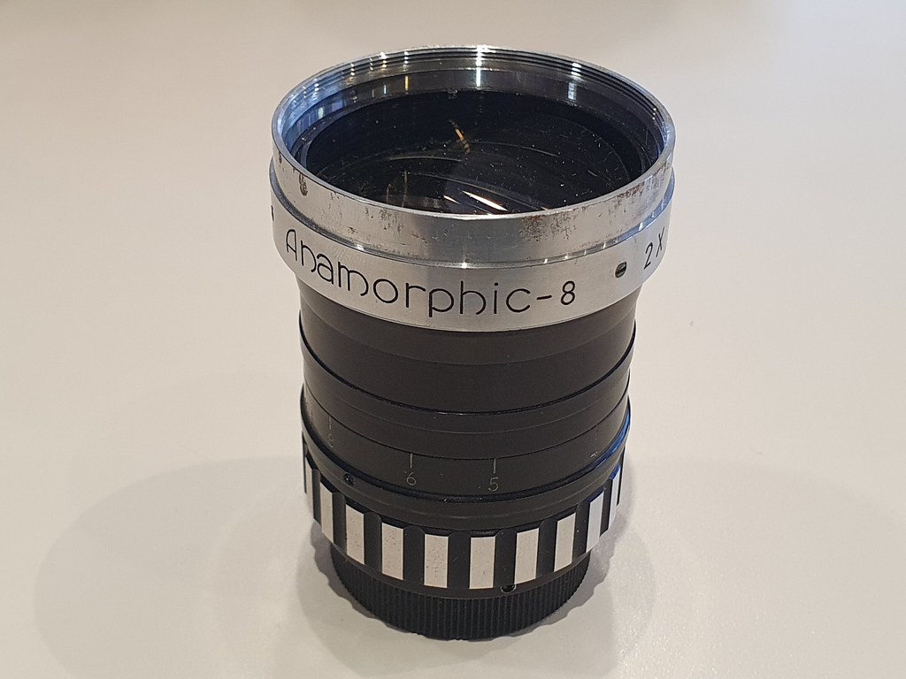 レンズ沼354本目】KOWA Prominar Anamorphic-8でワイドシネマの世界を