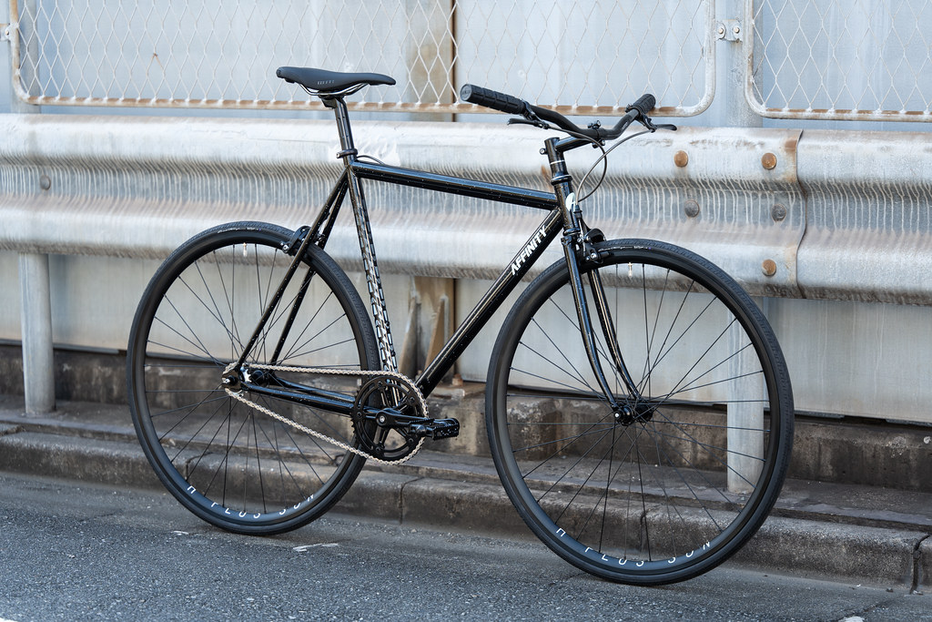 AFFINITY CYCLES LoPro Complete !! - BLUE LUG BLOG | 自転車店