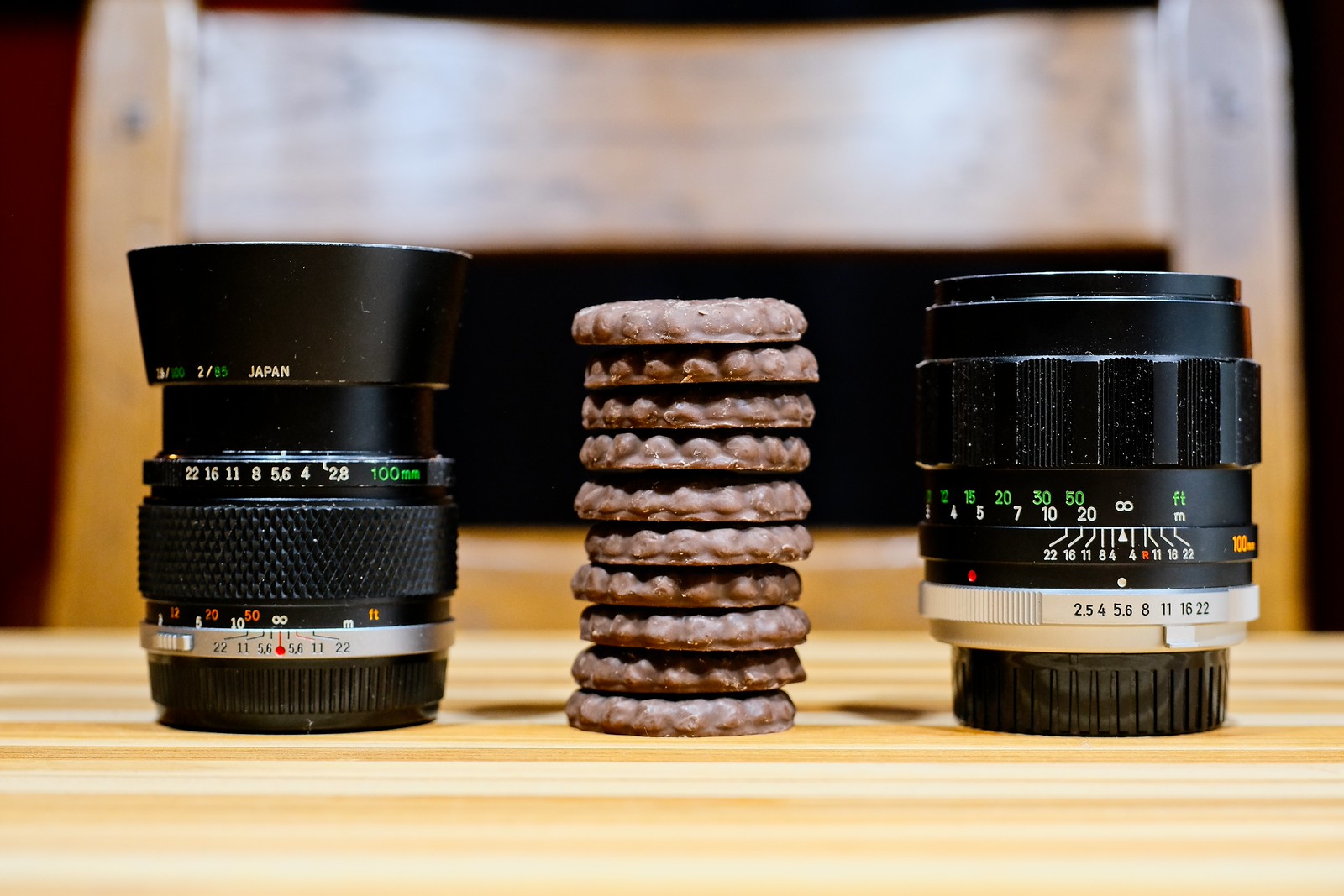 Olympus E.Zuiko Auto-T 100mm f2.8 - PentaxForums.com