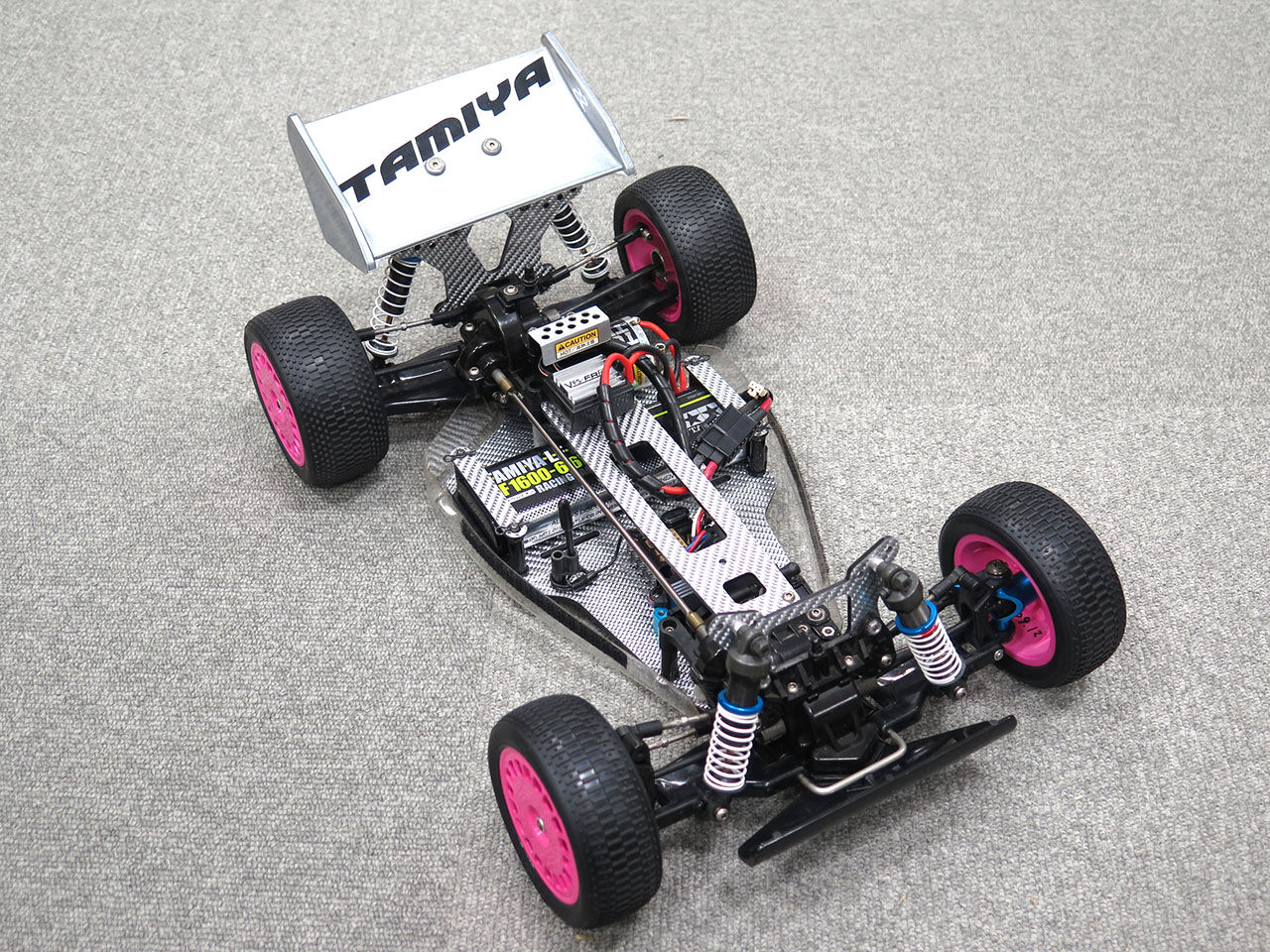 Yeah Racing】TOP FORCEのコンバージョンシャーシ : MachineのRC道