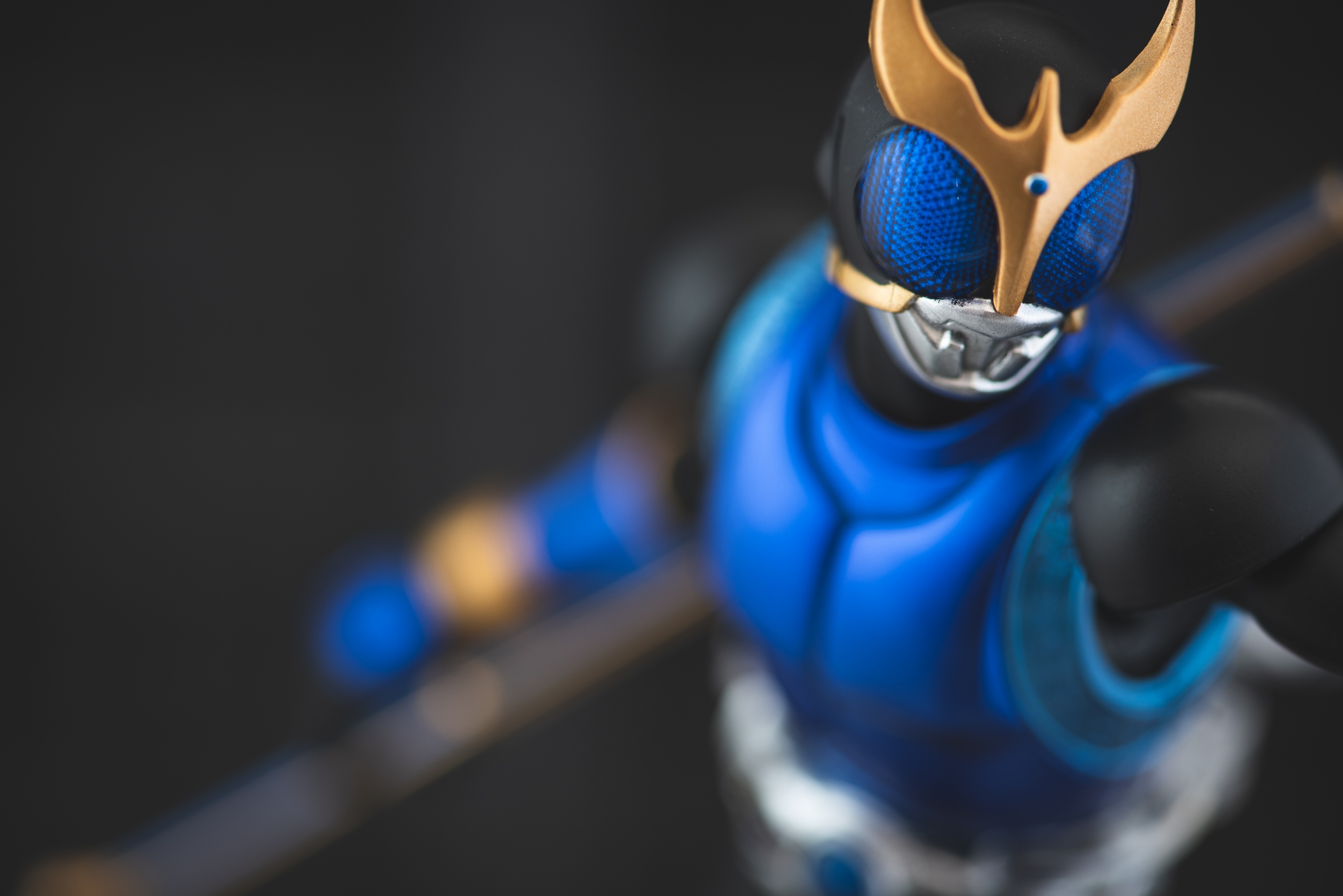 レビュー】S.H.figuarts 仮面ライダークウガ ドラゴンフォーム 真骨彫