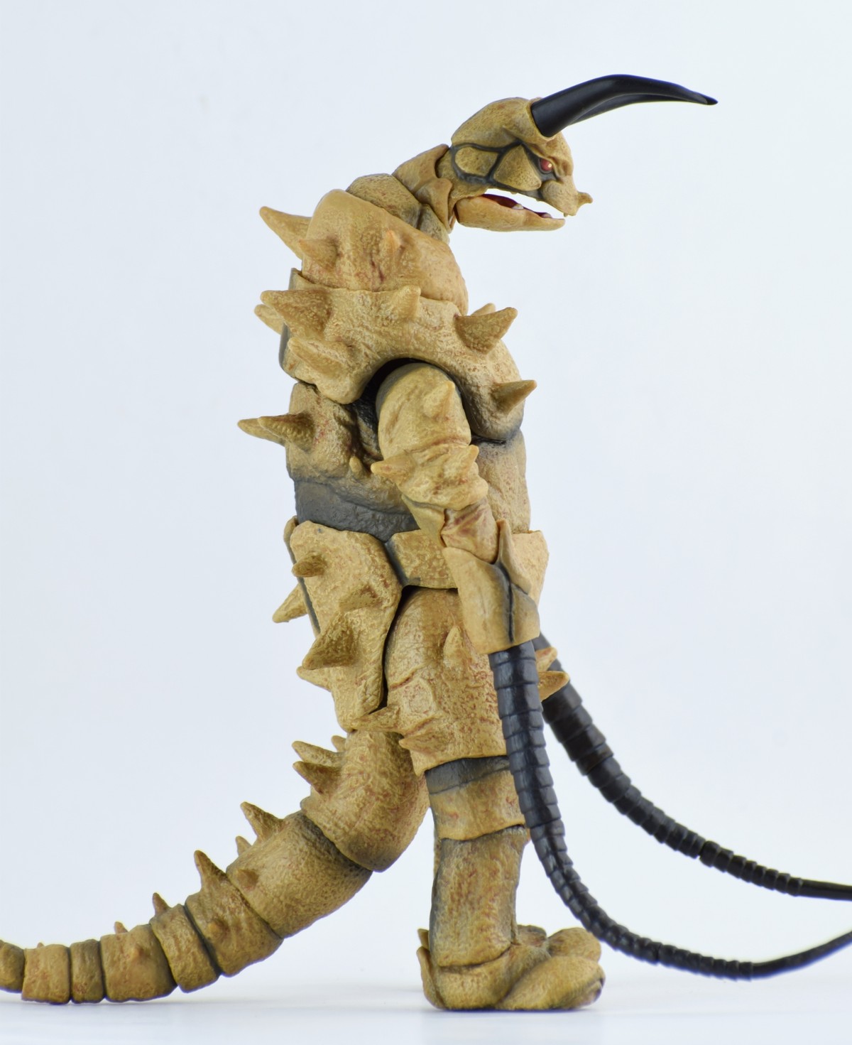 レビュー】S.H.figuarts グドン : 関節フィギュア庫