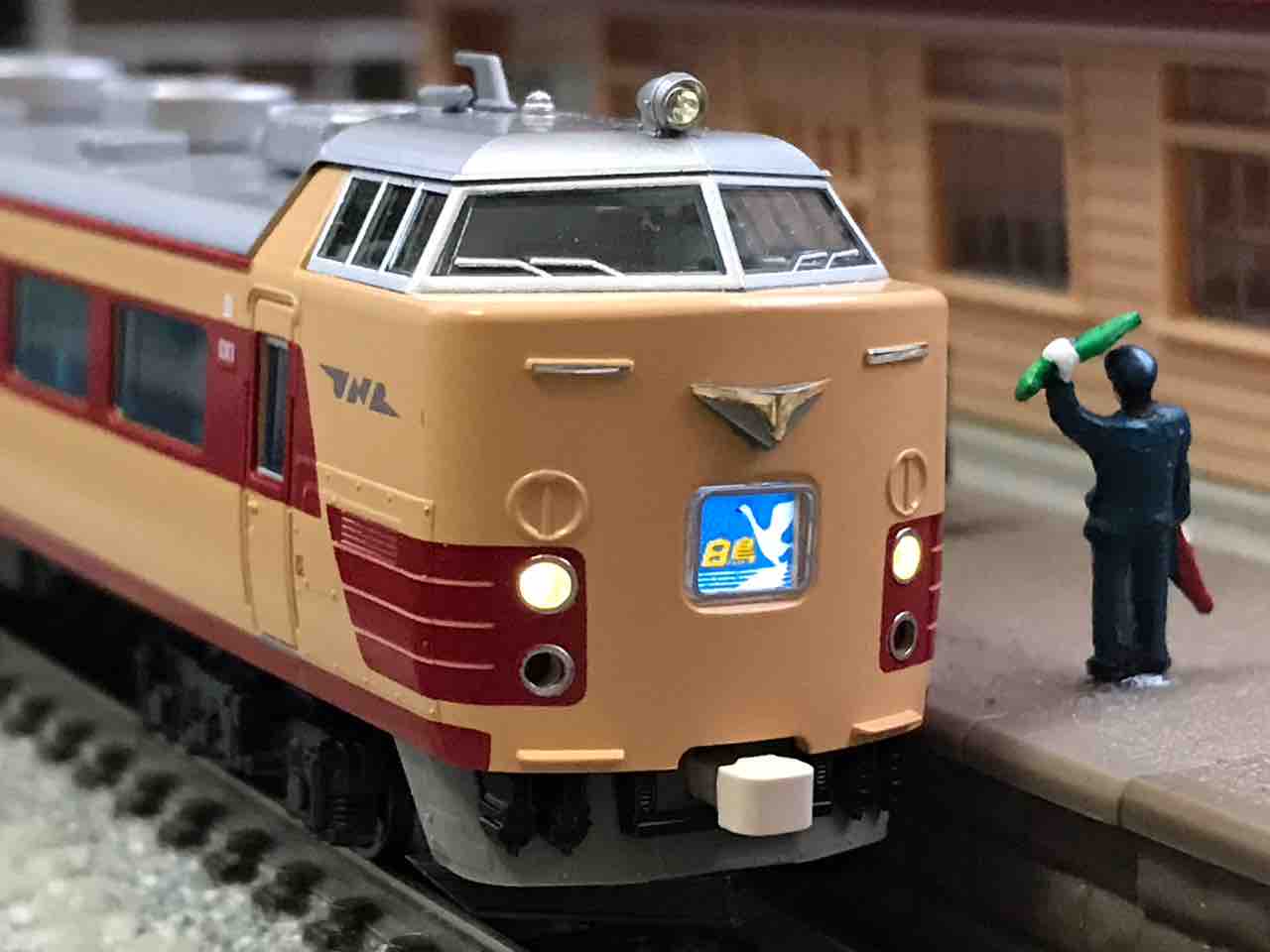 KATO 485系300番台 特急「白鳥」 : なみとの風