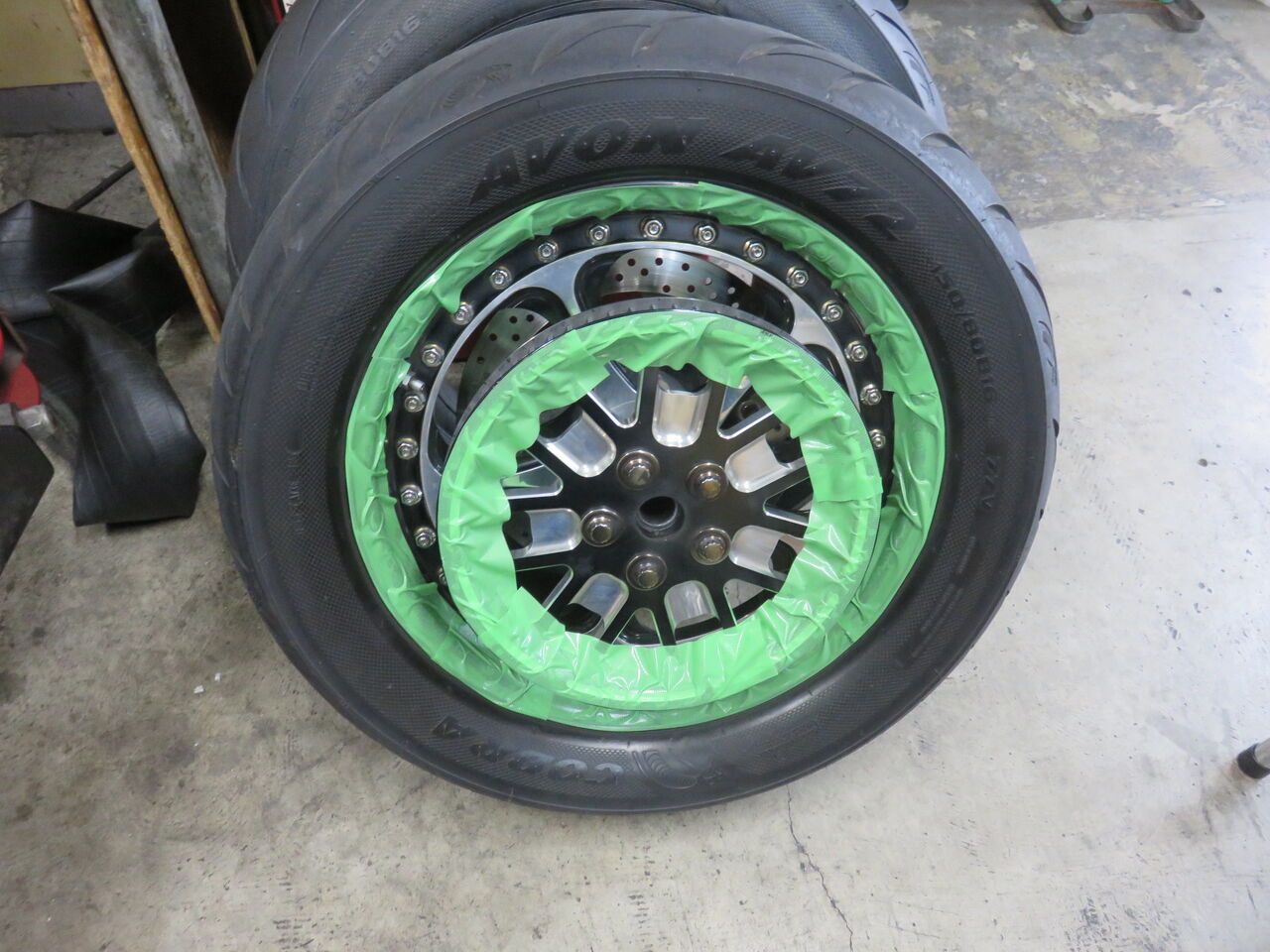 2014年式XL1200X 前後タイヤ交換 : HarleyDavidsonパーツ