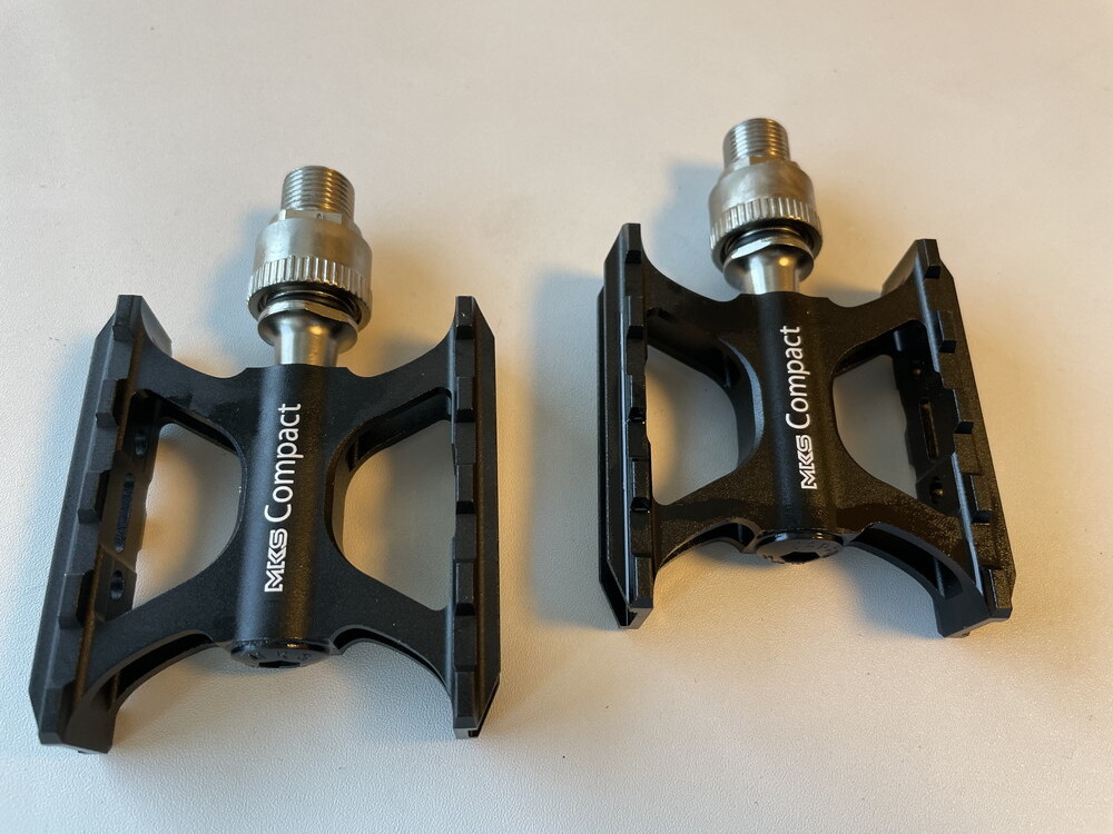三ヶ島の脱着式ペダル「Compact Ezy」をパーサーに導入してみた