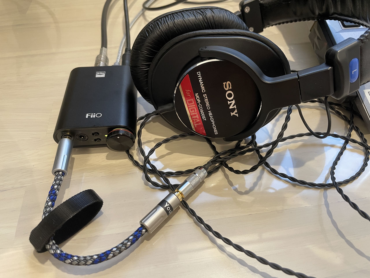 バランス化改造済みのソニーMDR-CD900STを再リケーブル : Salaryman C3