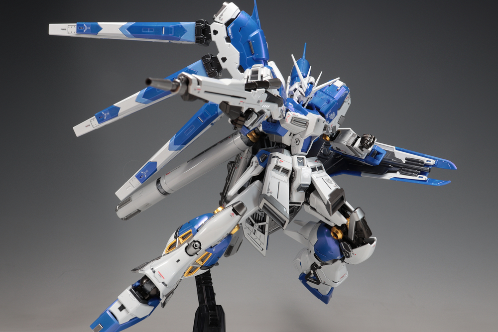 RG Hi-νガンダム チタニウムフィニッシュ 完成 : デンデロの消失