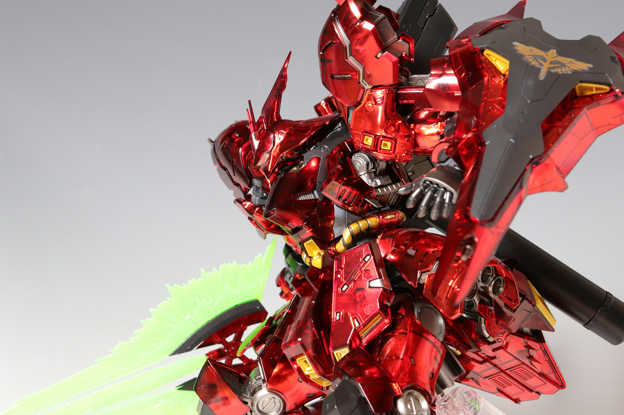 RG ガンダムベース限定 サザビー ［メカニカルコアメッキ］ 塗装/完成