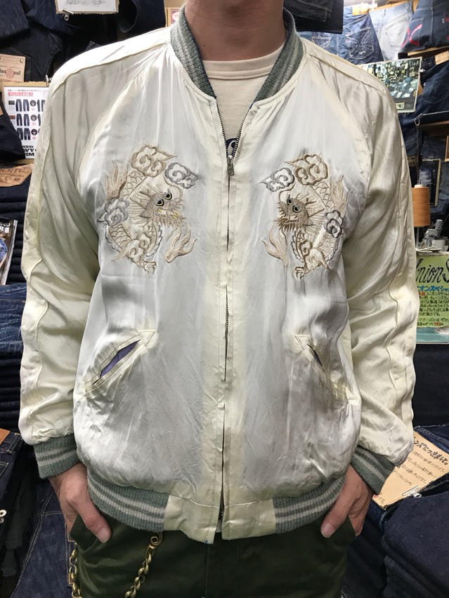 スペシャルスカジャン！港商