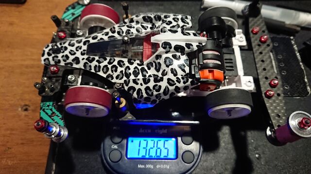 ミニ四駆】最新型・軽量VZチューンマシン製作！➁ : サブカル”ダディ