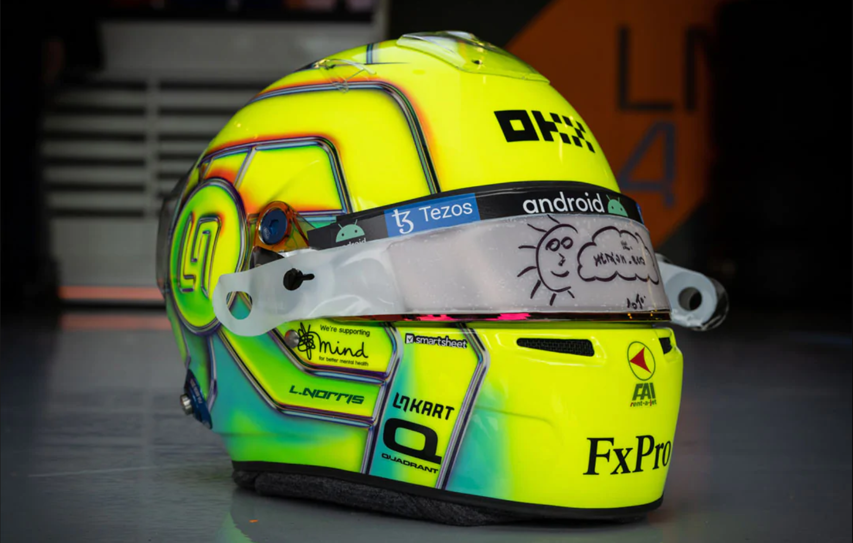 ランド・ノリス、イギリス仕様のヘルメット : F1通信jp