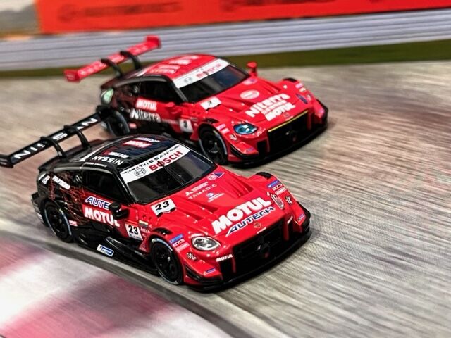 1/64 ニスモオリジナル MINI GT MOTUL AUTECH Z (GT500 SUPER GT 2023
