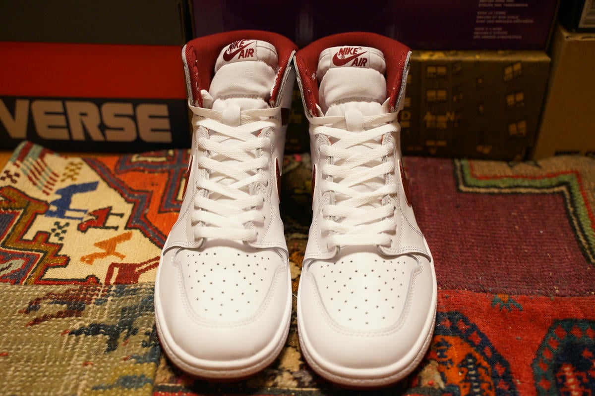 レビュー】ナイキ エアジョーダン1 ハイ 85 メタリックバーガンディの