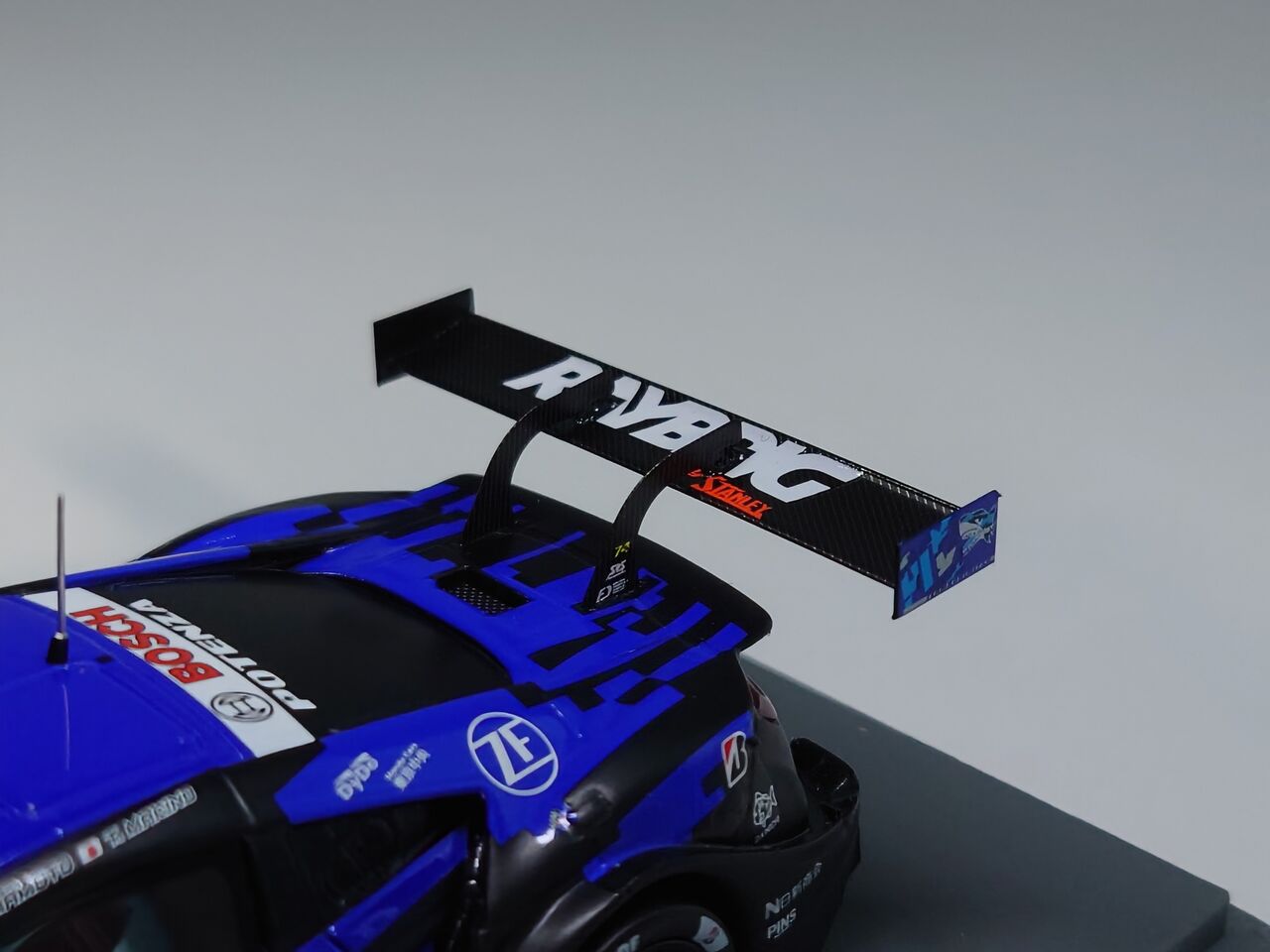 衝撃の大逆転チャンピオン決定..Spark 1/43 RAYBRIG NSX-GT -TEAM