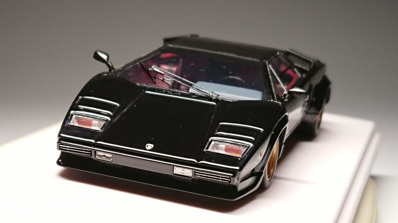 ようやく手に出来たブラックカウンタック！Eidolon 1/43 LAMBORGHINI